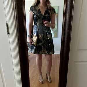 Vince Camuto Metallic Jacquard Cocktail Dress Periwinkle size 6